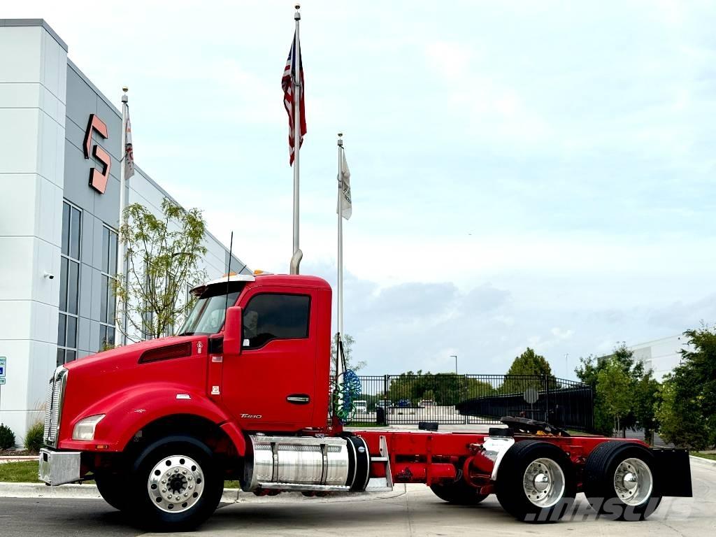 Kenworth T 880 Tractor Units