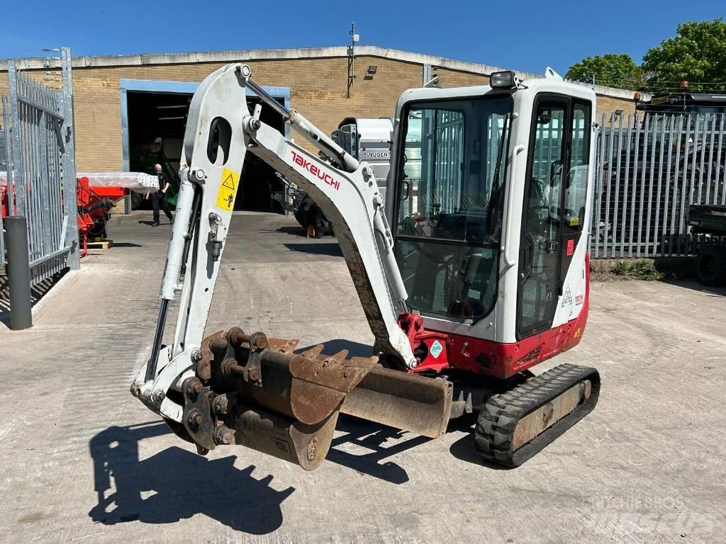 Takeuchi TB 216 Mini excavators < 7t (Mini diggers)