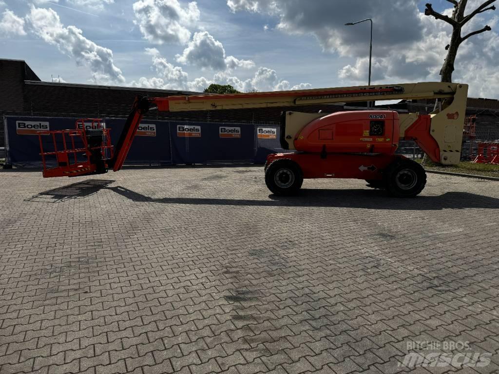JLG 800AJ Articulated boom lifts
