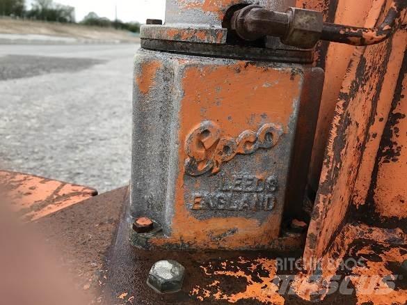  ENGINE HOIST Construction - Others