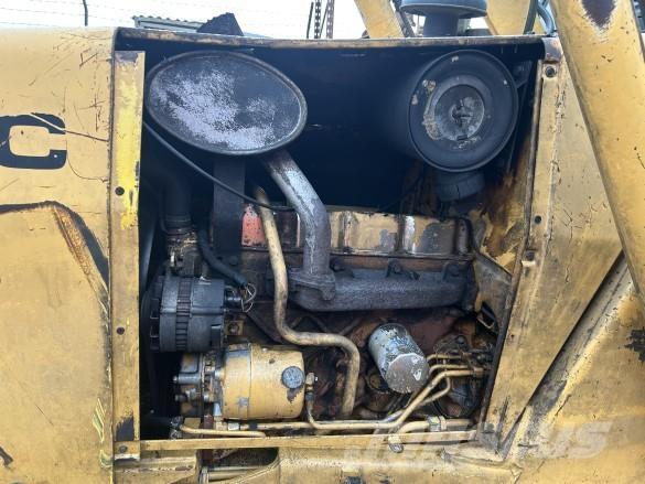 Ford 655C Backhoe loaders