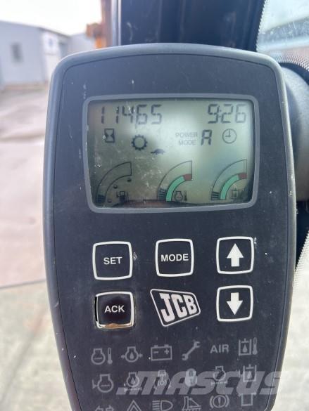 JCB JS130 Crawler excavators