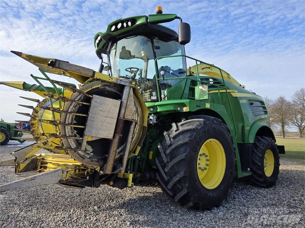 John Deere 8300 Self-propelled foragers