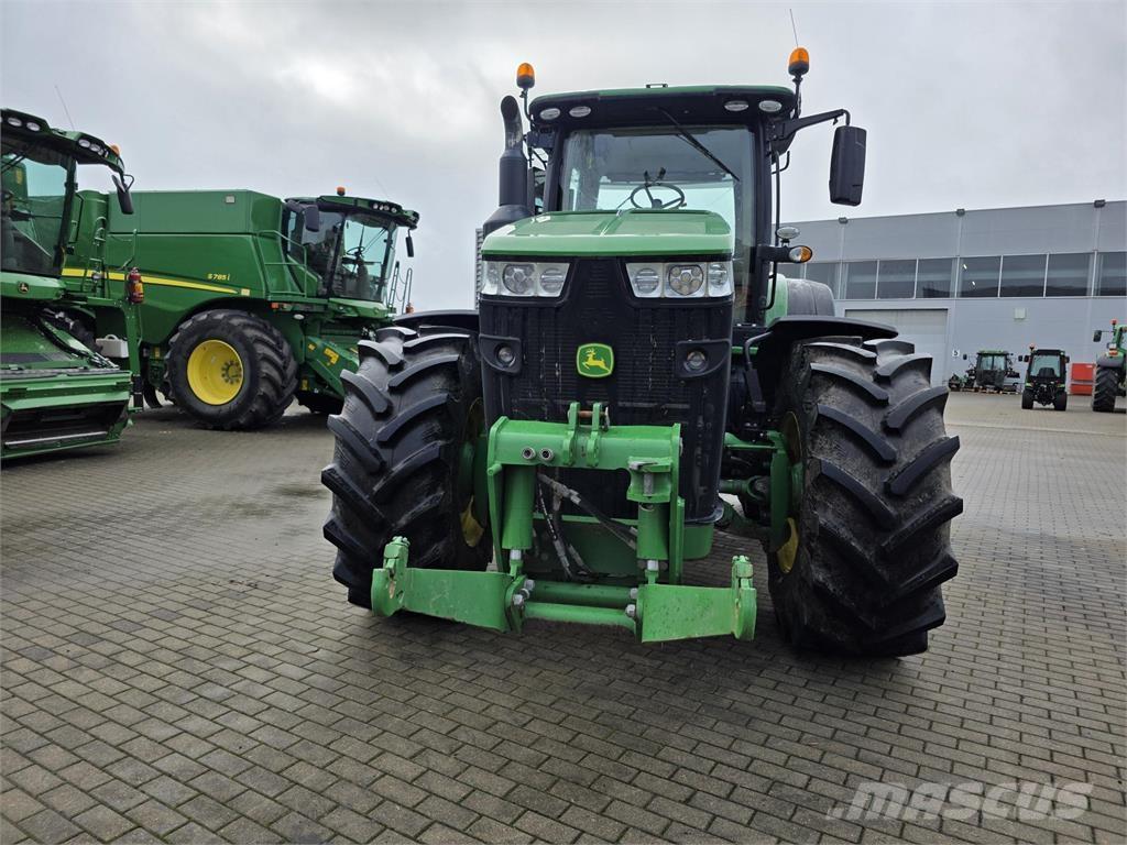 John Deere 8320R Tractors