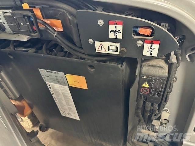 Still RX60-30 Forklift trucks - others