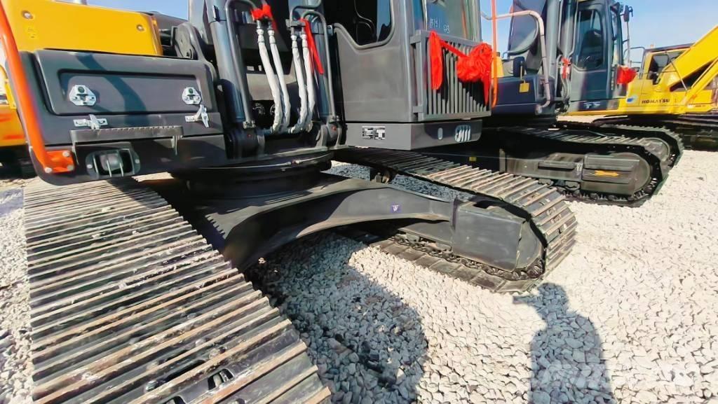 Volvo EC 240 Crawler excavators