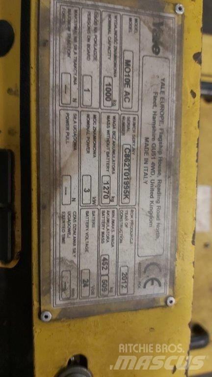 Yale MO10E Low lift order picker