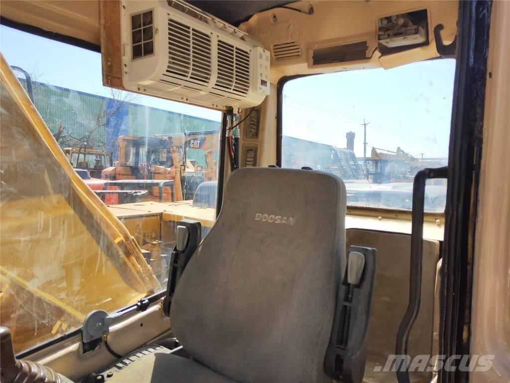 CAT 320B Crawler excavators