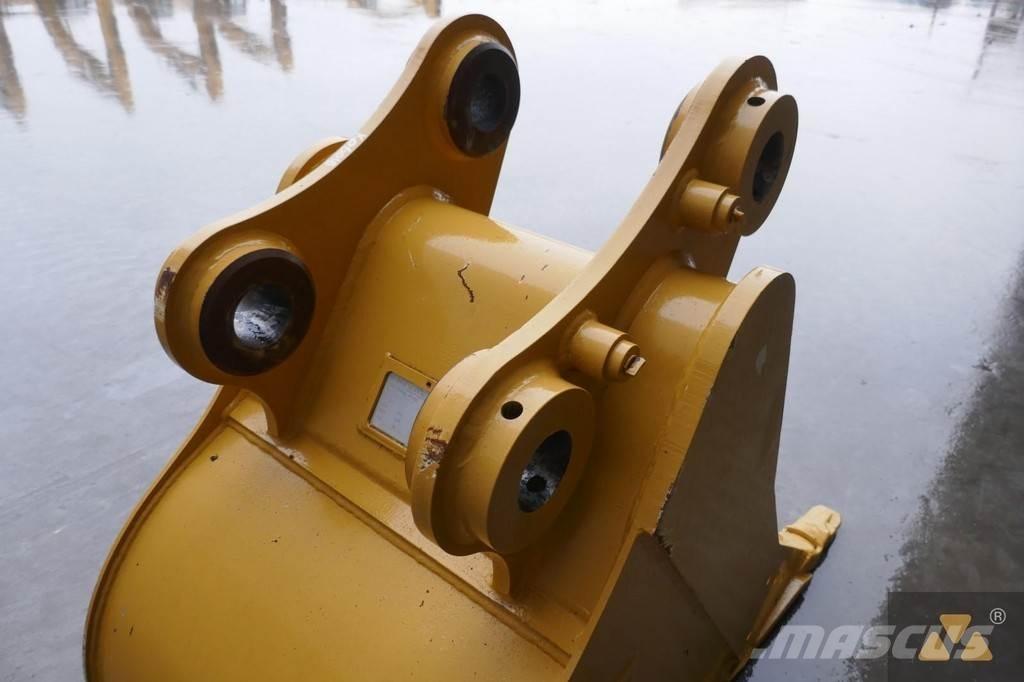 CAT 320 Bucket Buckets