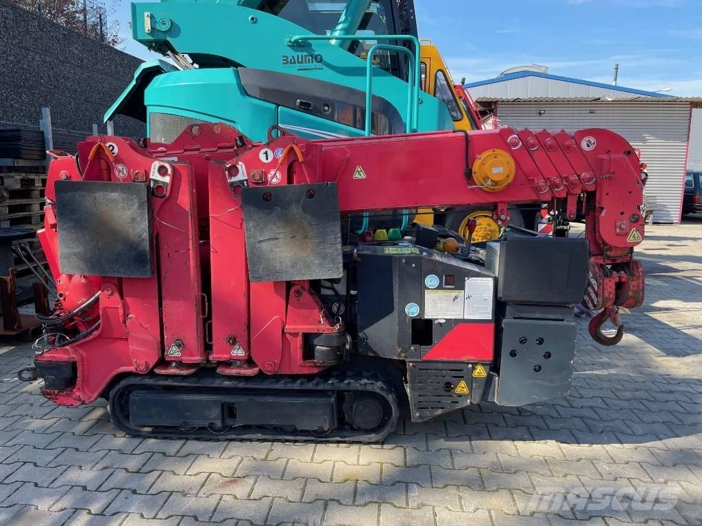Unic B-345 Tracked cranes