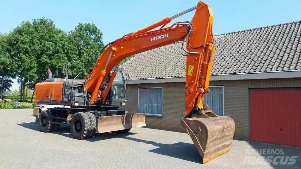 Hitachi ZX220W-5B Wheeled excavators