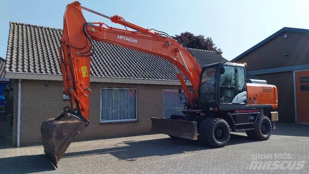 Hitachi ZX220W-5B Wheeled excavators