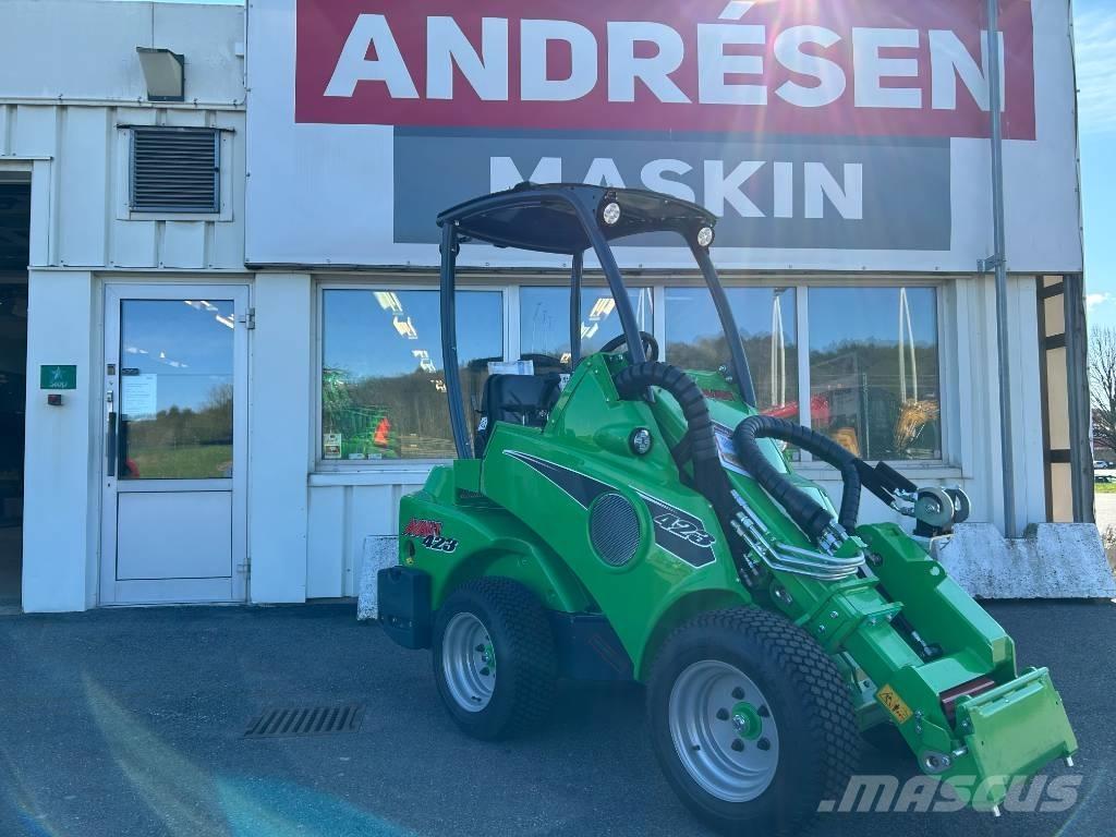 Avant 423 Skid steer loaders