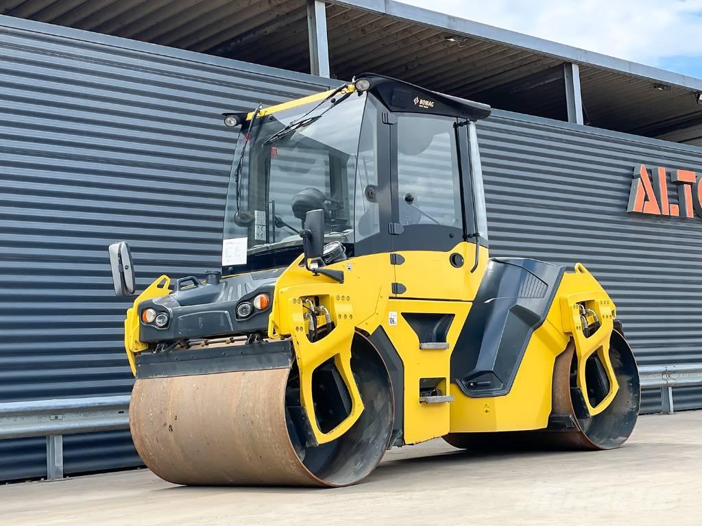 Bomag BW 151 AD-5 Twin drum rollers