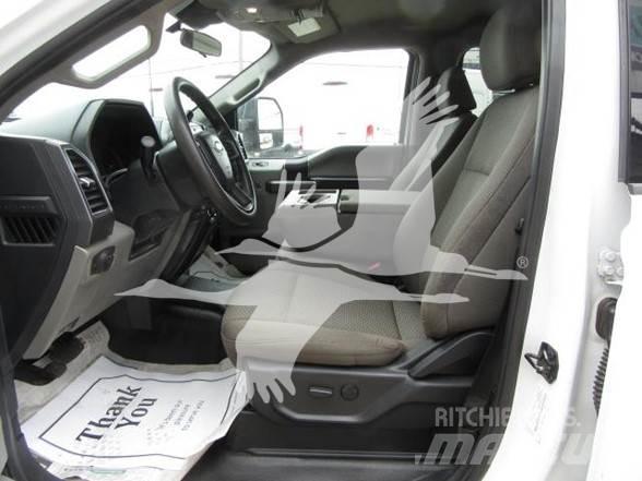 Ford F350 Construction - Others
