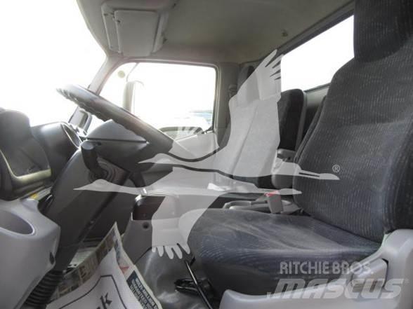 Hino 195 Construction - Others