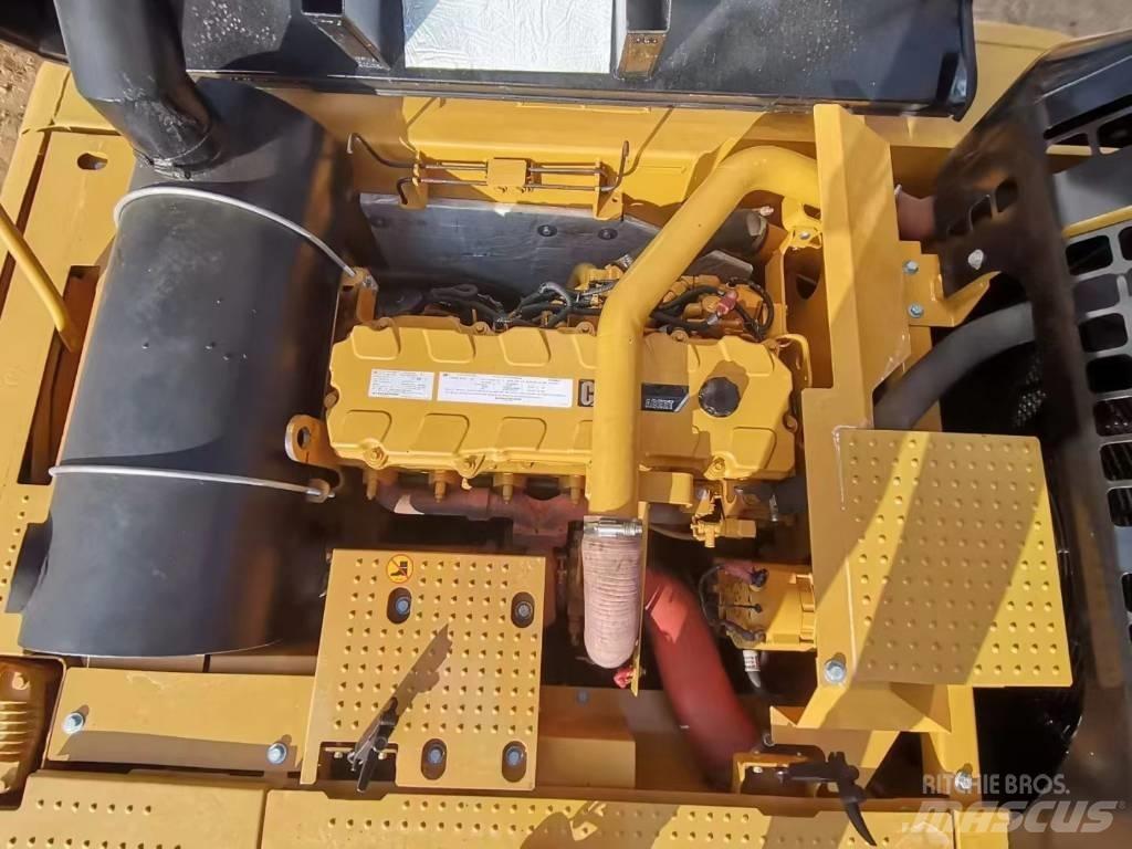 CAT 340 D L Crawler excavators