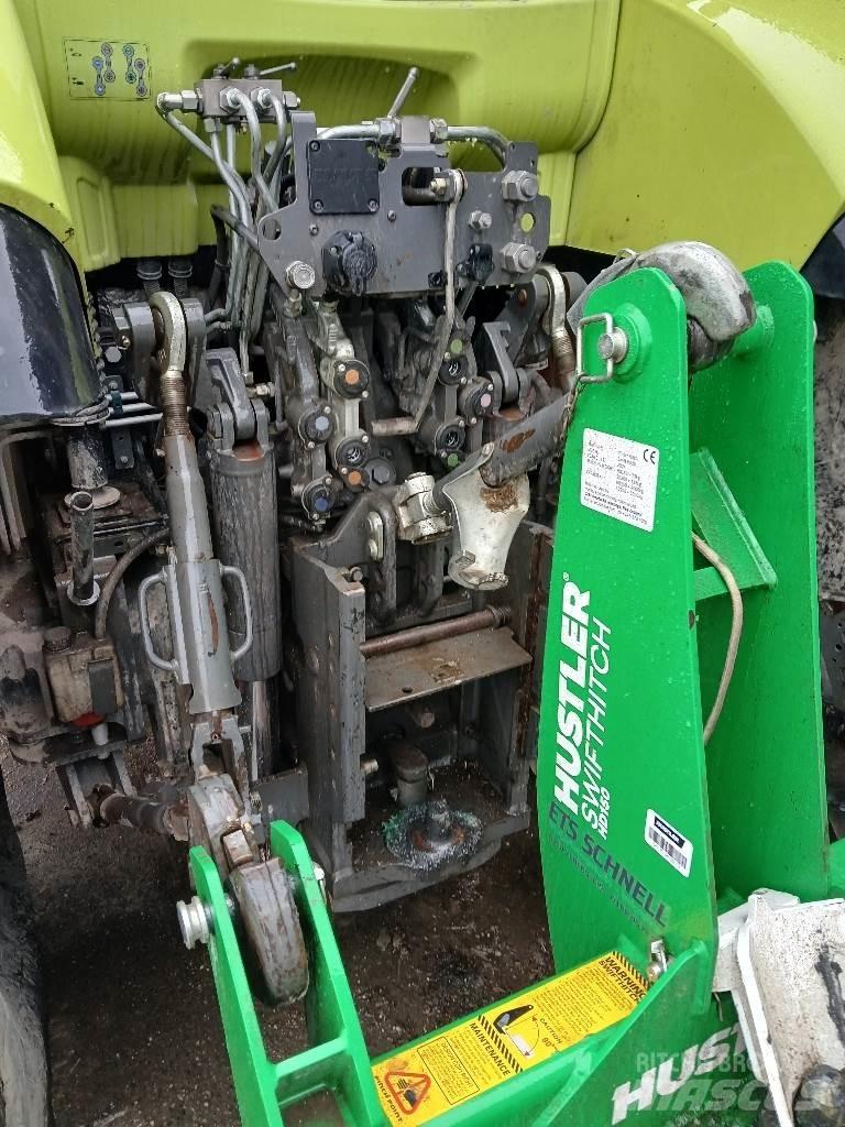 CLAAS ARION 630 Tractors