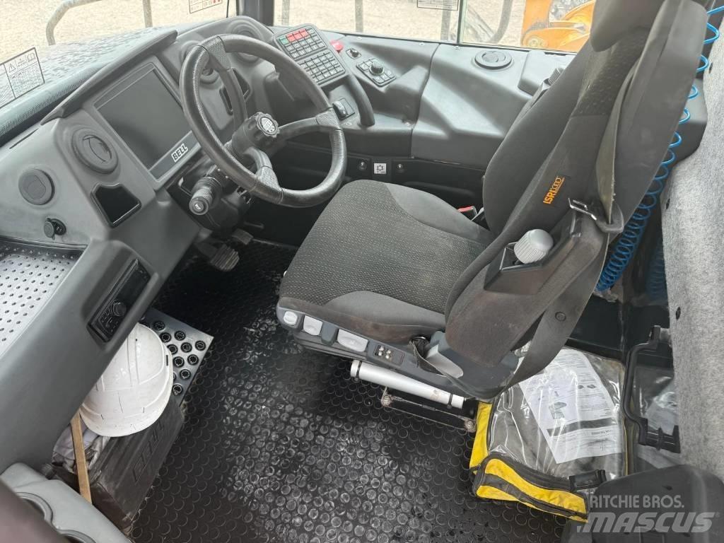 Bell B 30 E Articulated Dump Trucks (ADTs)