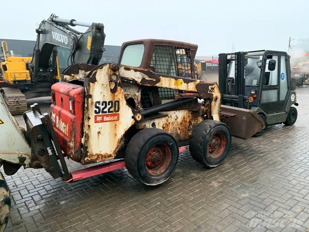 Bobcat S 220 Transmission