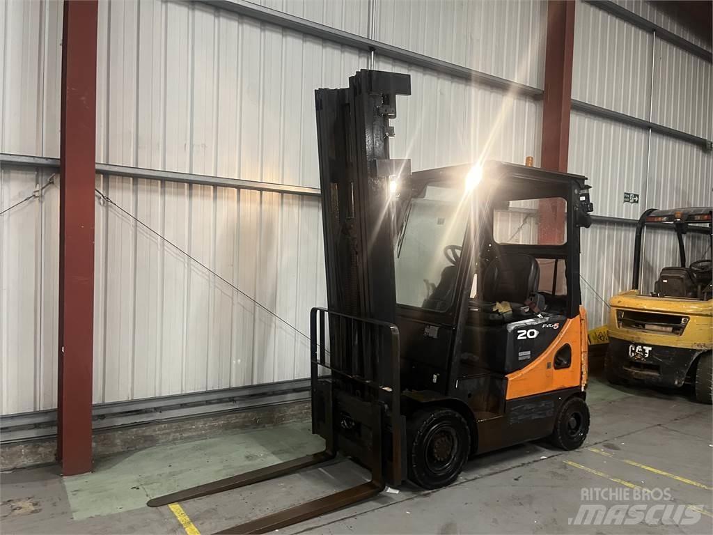 Doosan D20SC-5 Diesel trucks