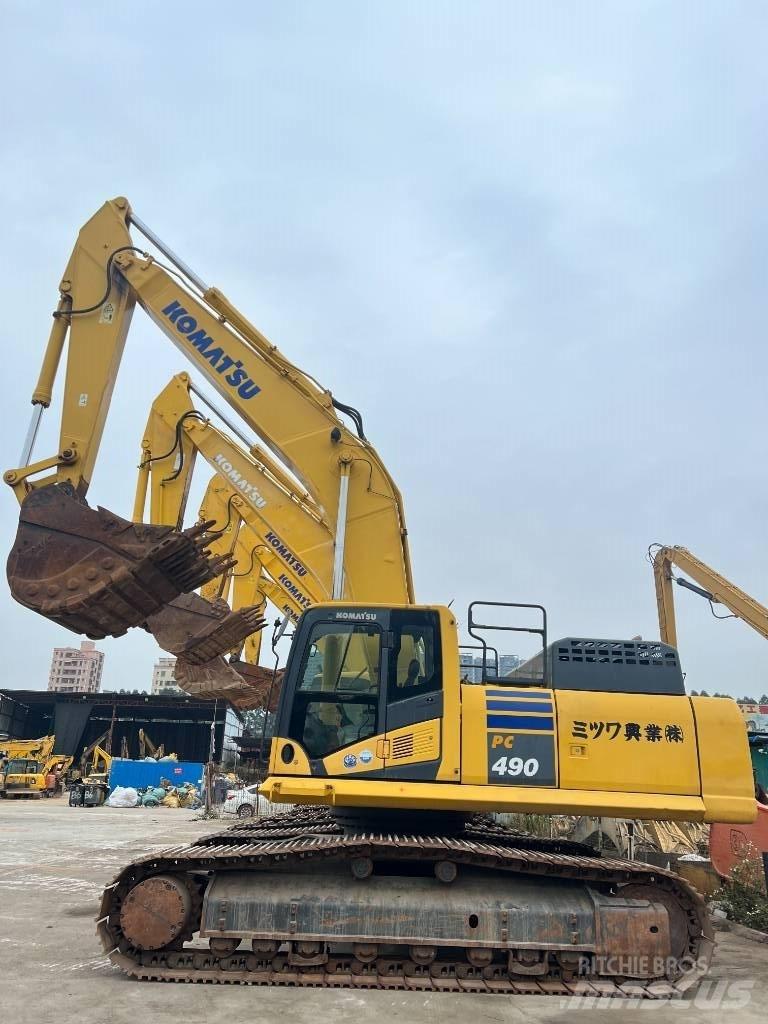 Komatsu PC 490 Crawler excavators