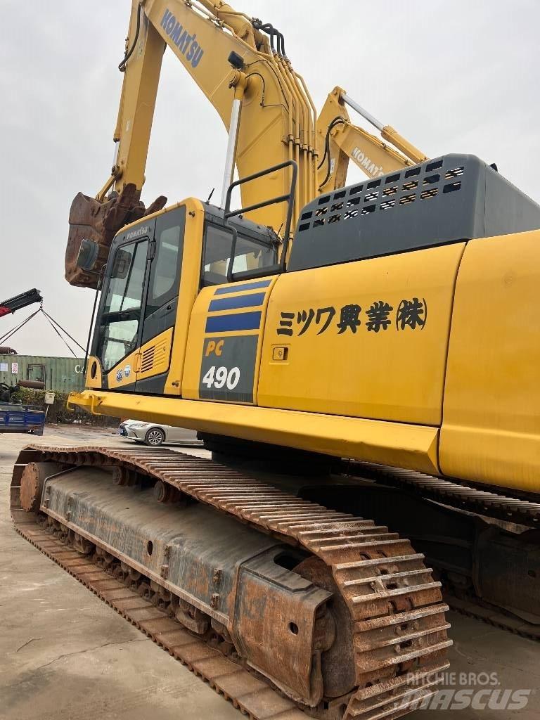 Komatsu PC 490 Crawler excavators