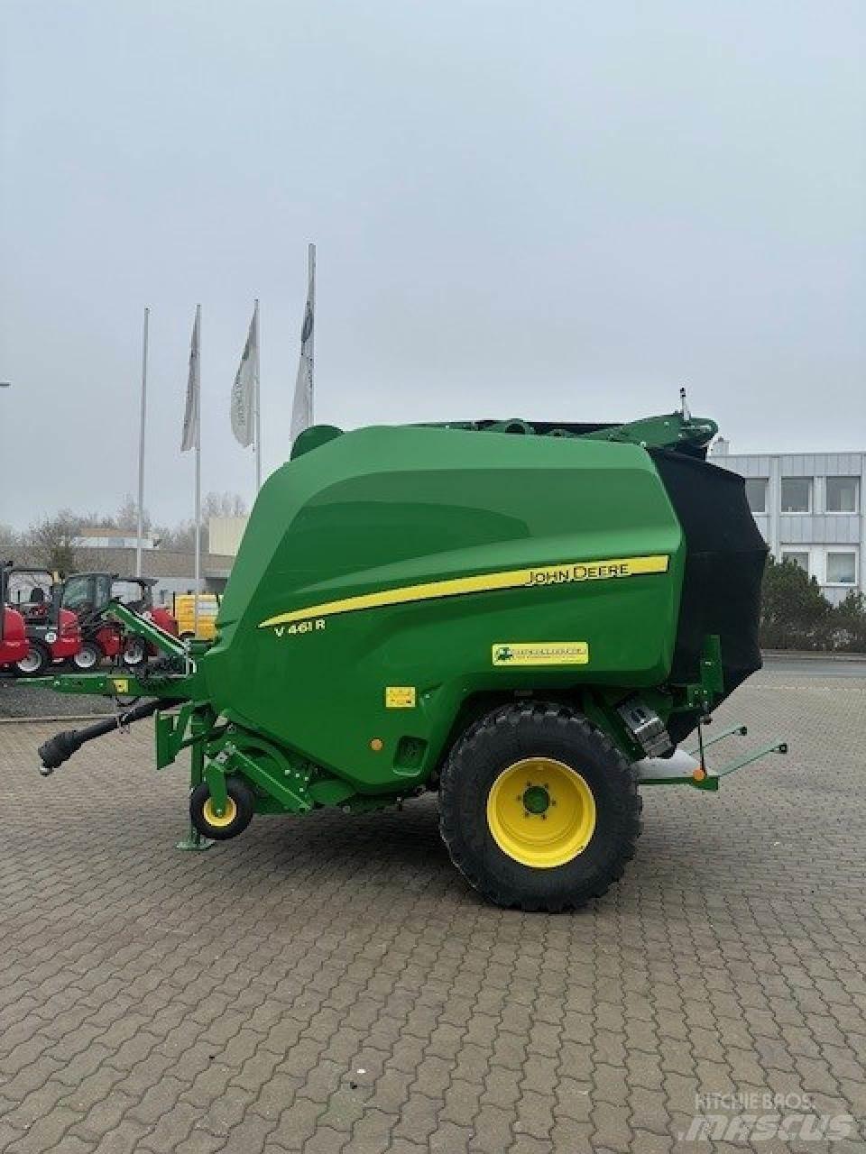 John Deere V461R Round balers