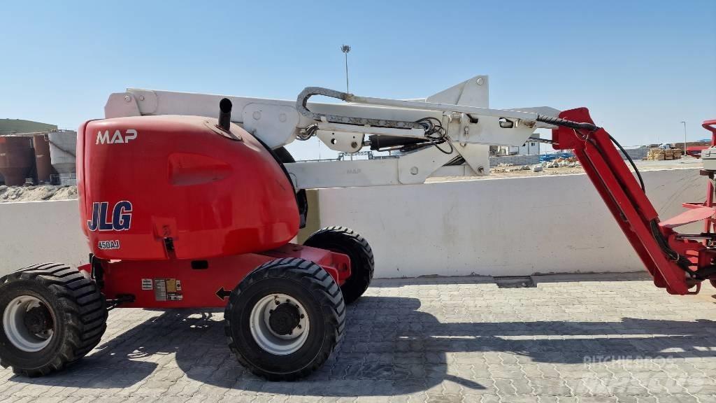 JLG 450AJ Articulated boom lifts