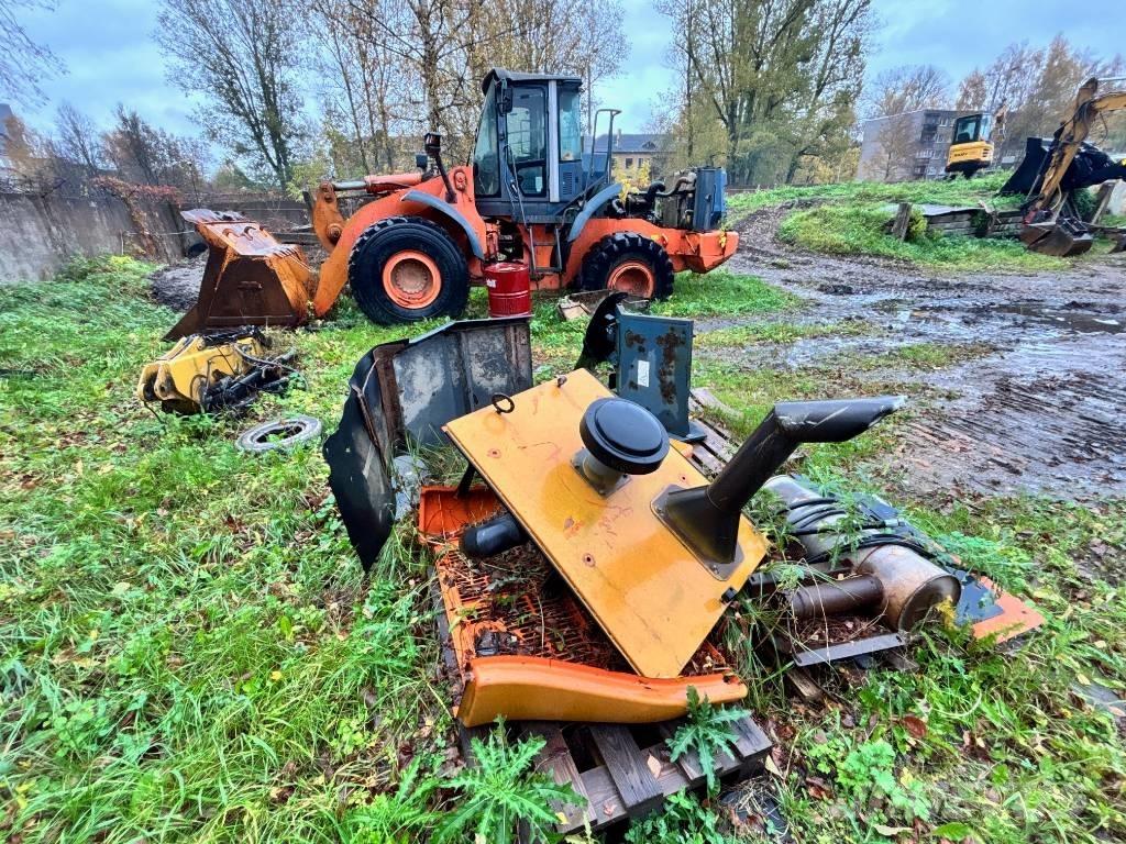 Hitachi ZW 250 Wheel loaders