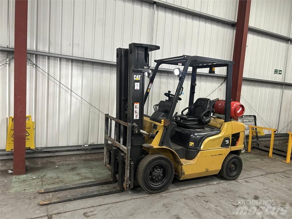 CAT GP25NT LPG trucks