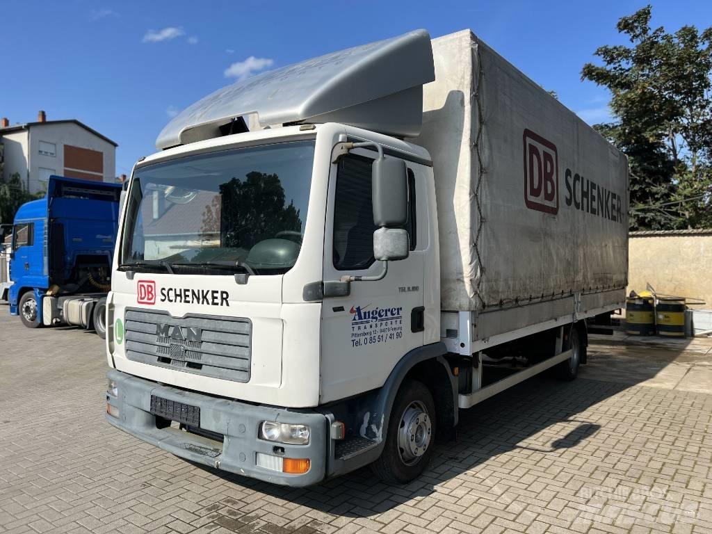 MAN TGL 8.180 Curtainsider trucks