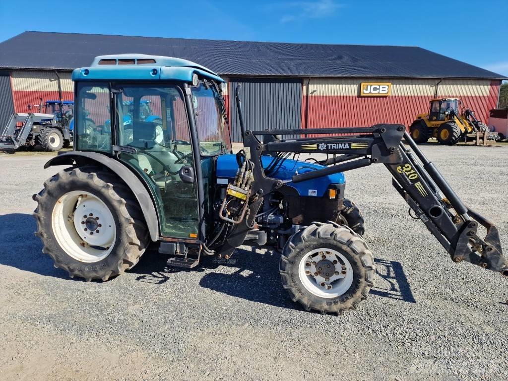 New Holland TN65F Tractors