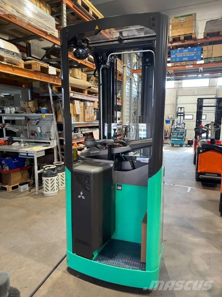 Mitsubishi SBR16N2 Self propelled stackers