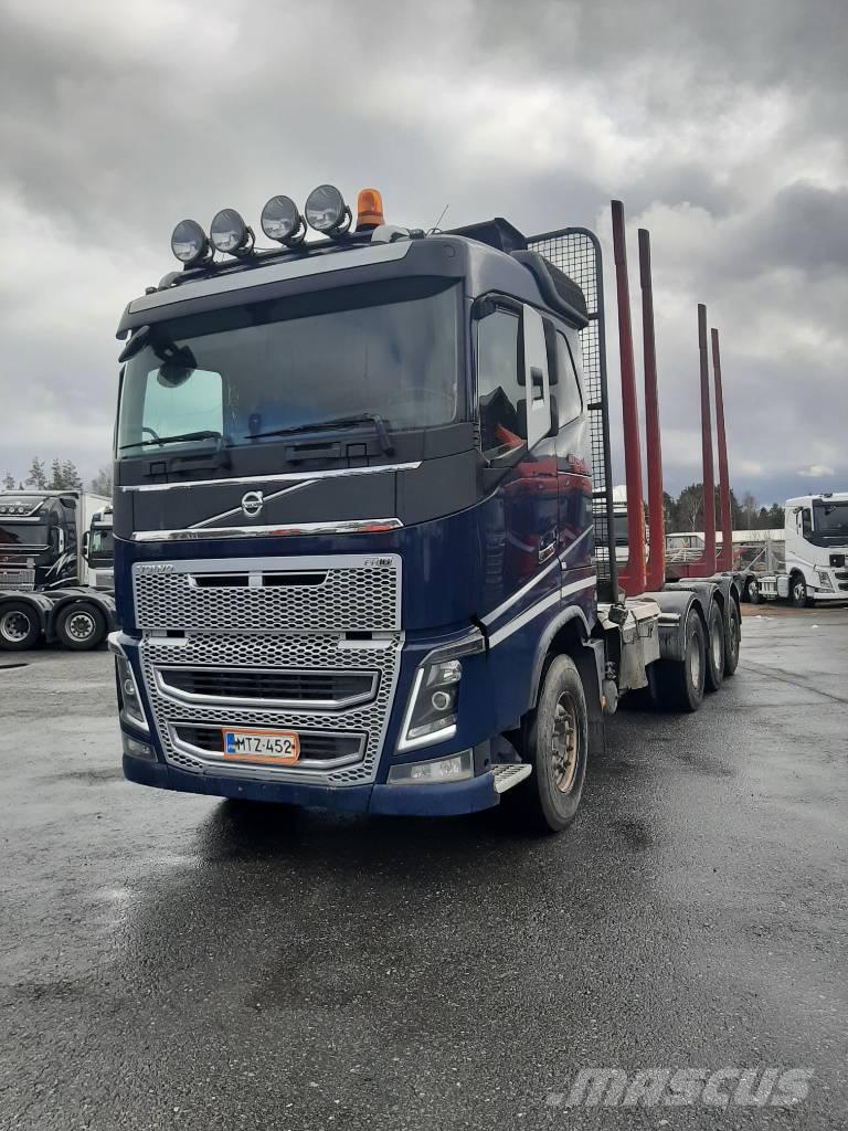 Volvo FH 16 Timber trucks
