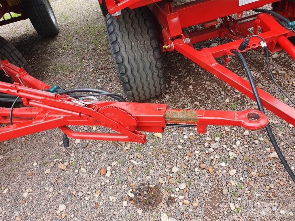 Farmtech ZDK 800 Tipper trailers
