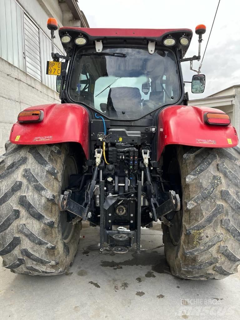 Case IH 165 Tractors