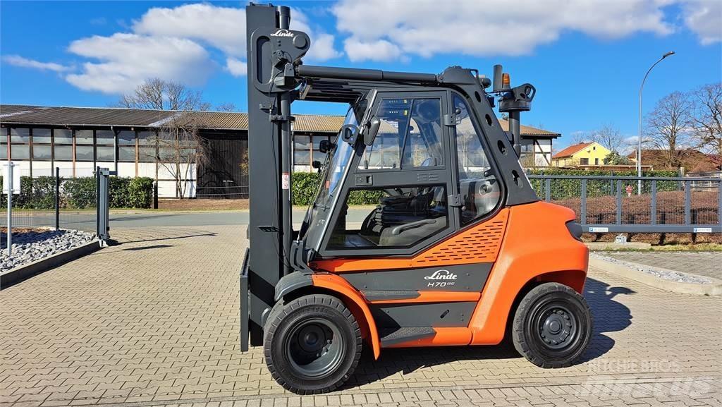 Linde H70D-03 Diesel trucks