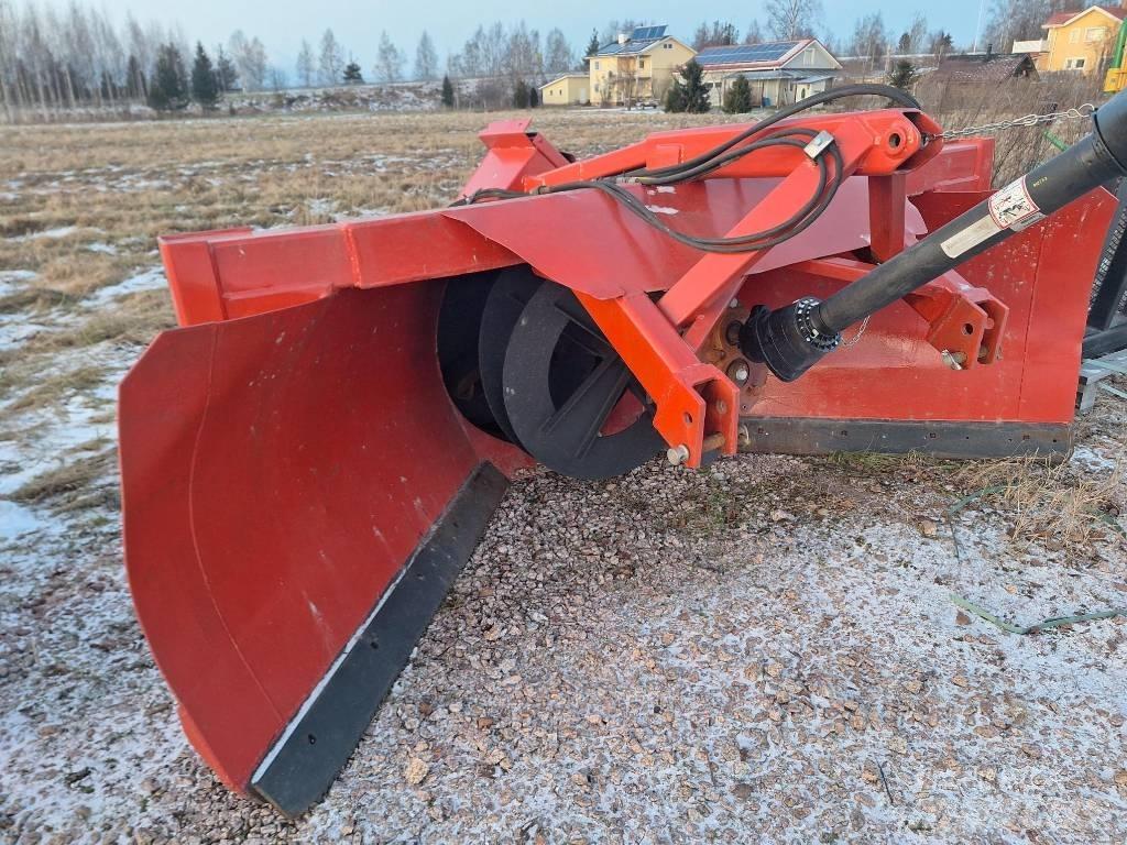TR 270 Snow throwers