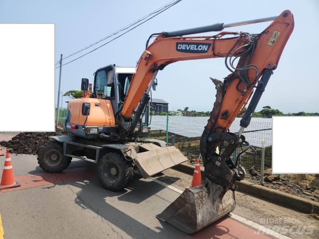 Doosan DX 55 W Wheeled excavators