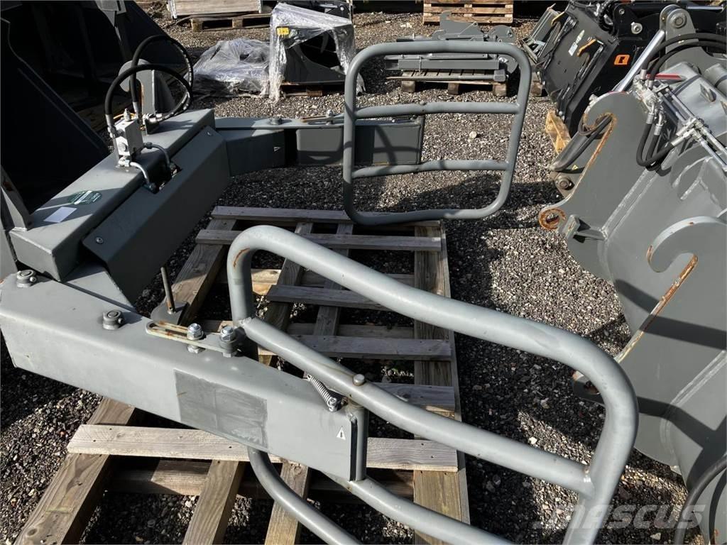 Kramer Ballenzange Front loaders and diggers