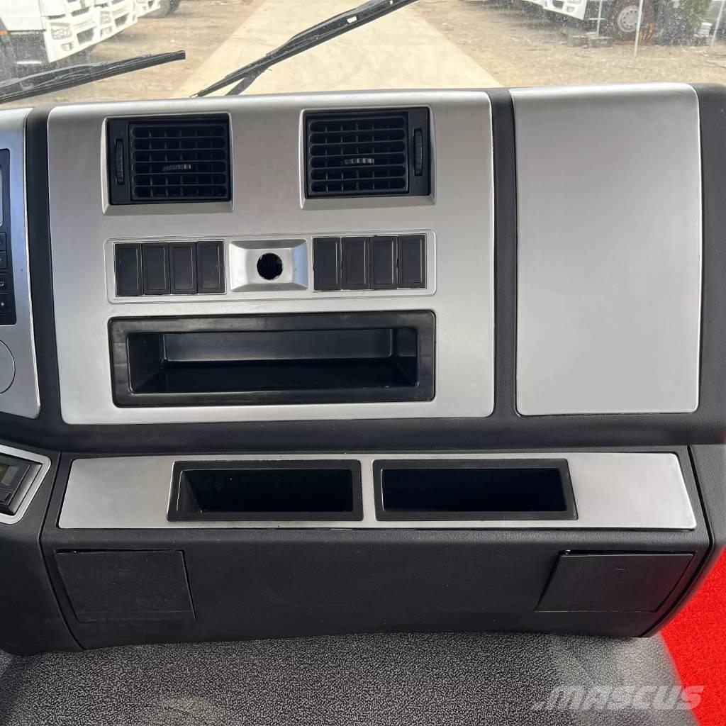 Shacman F3000 6x4 Tractor Units