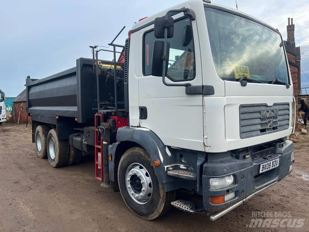 MAN 26.284 Tipper trucks