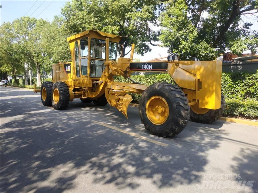 CAT 140 H Graders