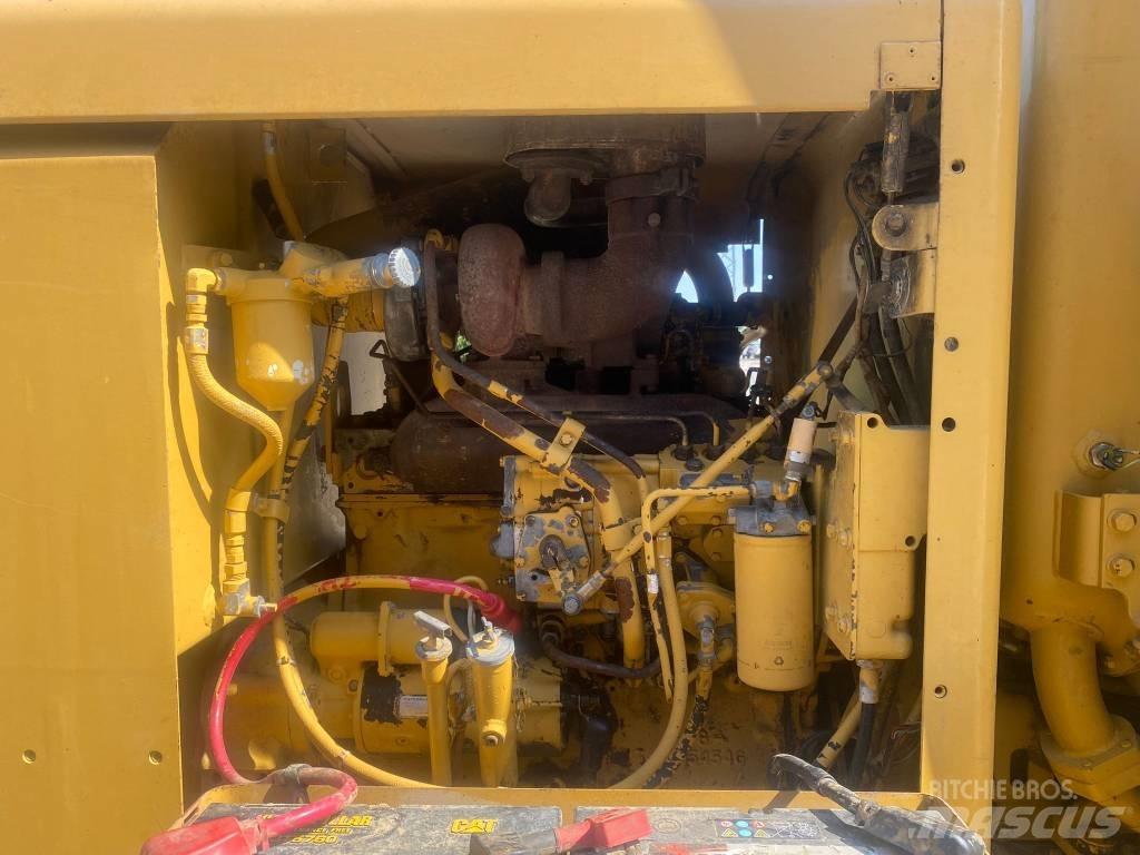 CAT 120 G Graders
