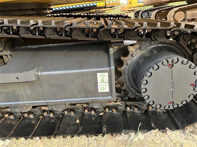 Komatsu PC 210-8 Crawler excavators