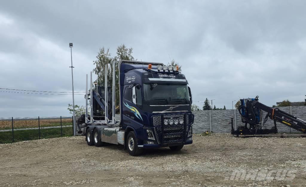 Volvo FH 16 750 Timber trucks