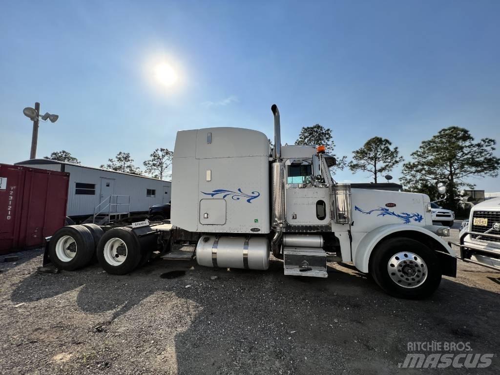Peterbilt 378 Tractor Units