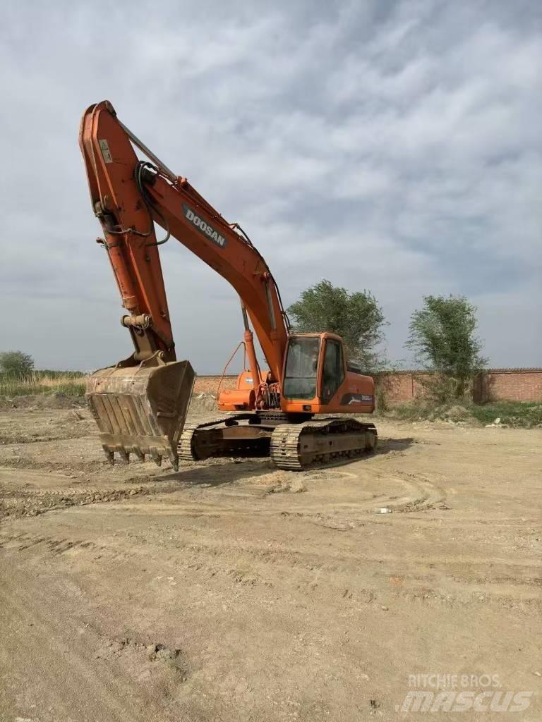 Doosan DH 300 LC-7 Crawler excavators