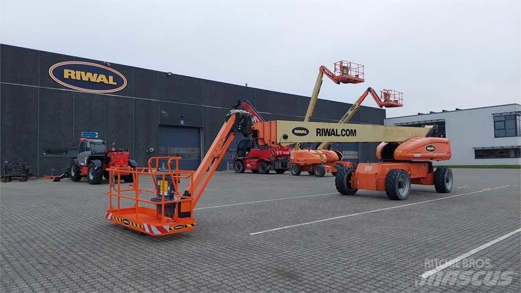 JLG 1350SJP Telescopic boom lifts